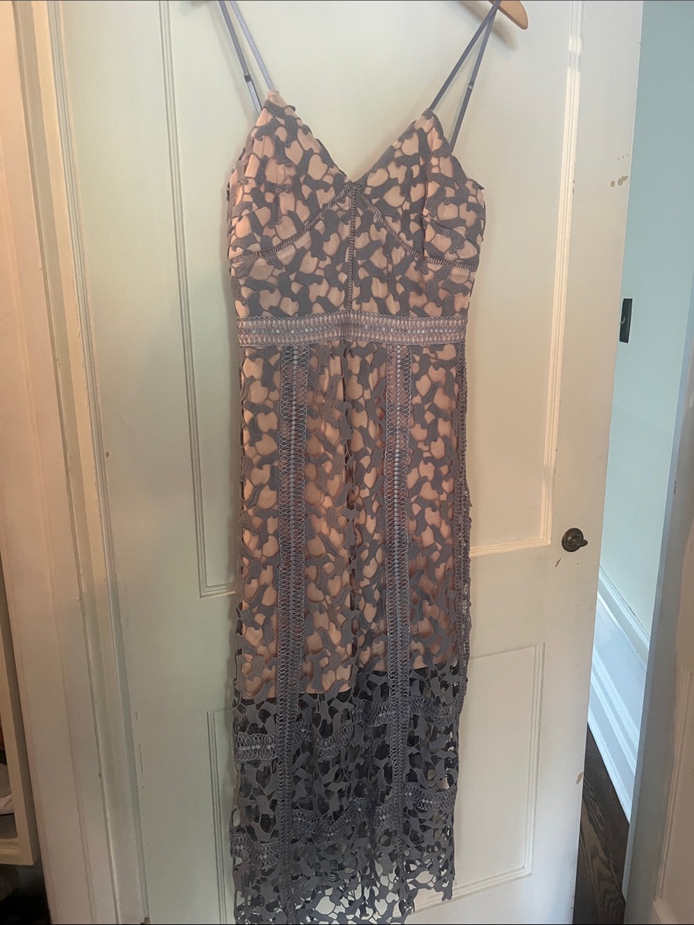 Elliatt Dusty Rose and Gray Lace Dress